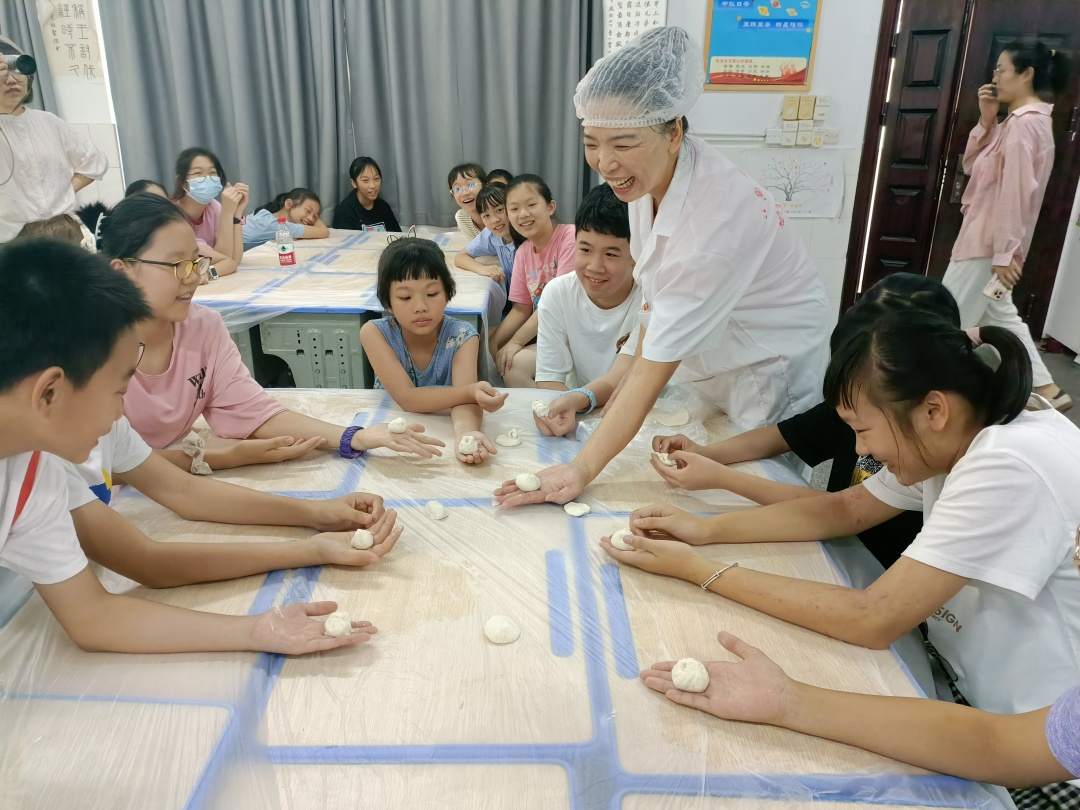 鹿山小学 传统美食 (8).jpg