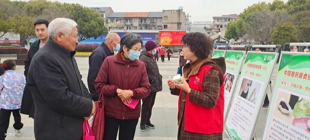 倡导全民阅读理念.JPG